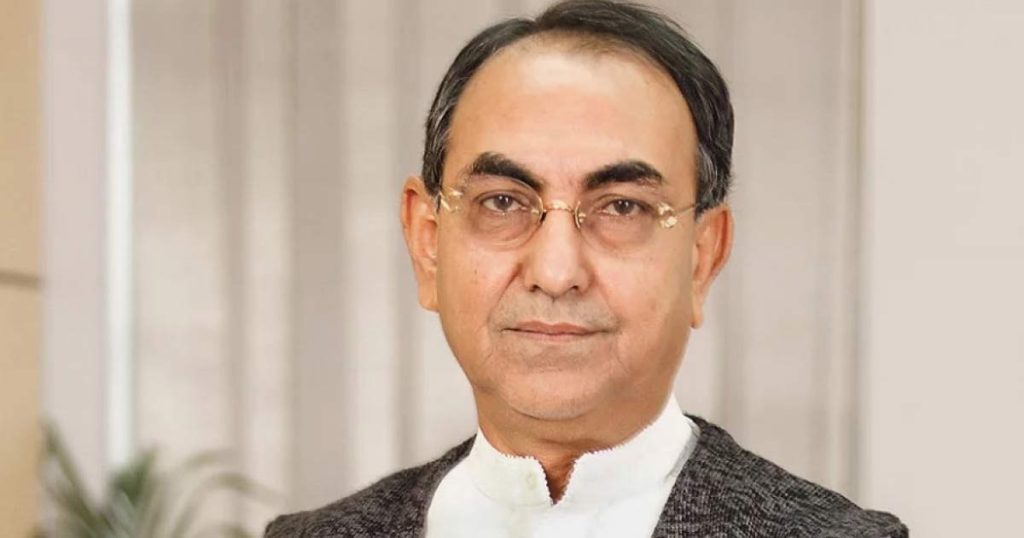 চিকিৎসা শেষে দেশে ফিরলেন মির্জা আব্বাস