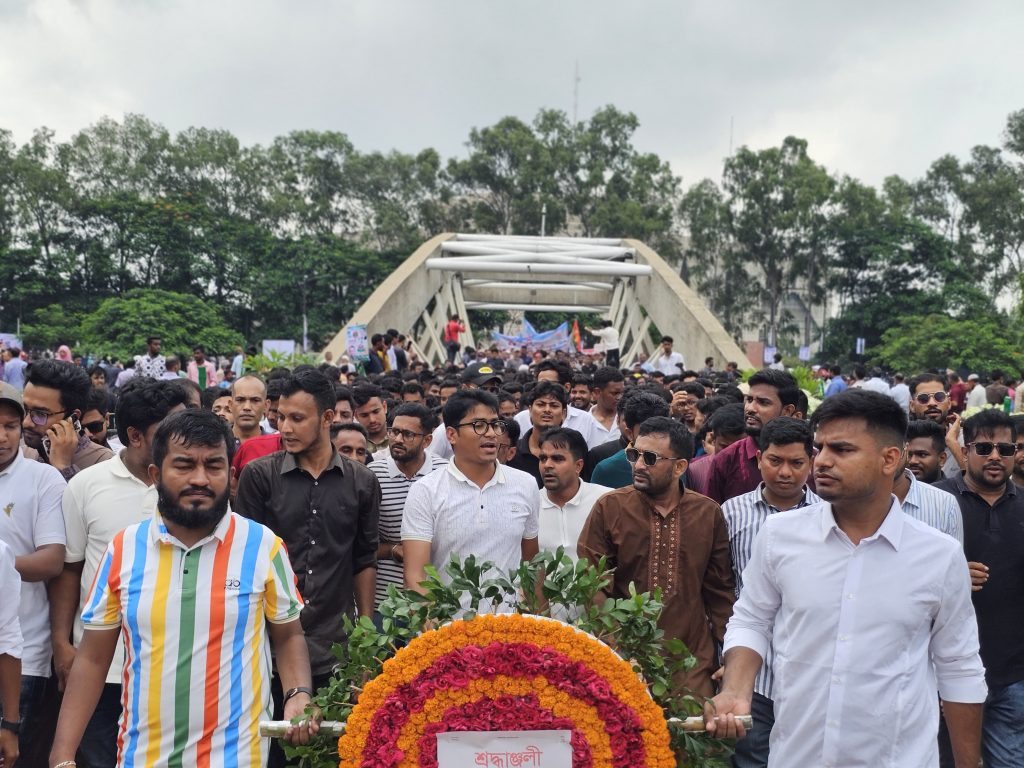 বিএনপির প্রতিষ্ঠাবার্ষিকীতে জিয়া উদ্যানে নেতাকর্মীদের ঢল